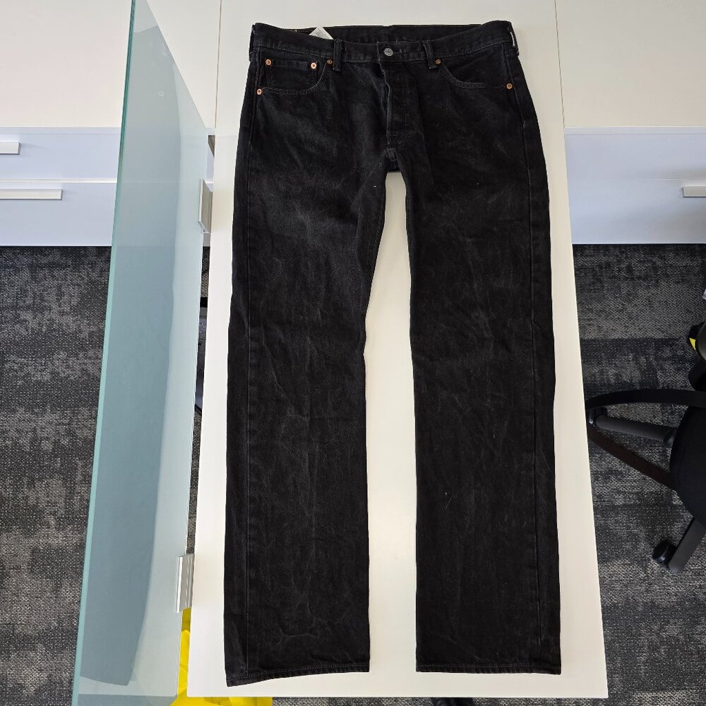 Levi's men's black 501 jeans